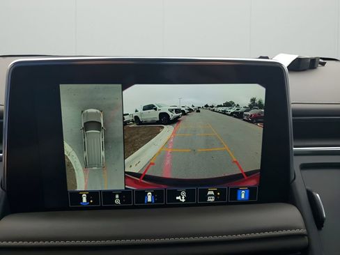 Used 2024 Chevrolet Tahoe LT w/ Luxury Package image 44