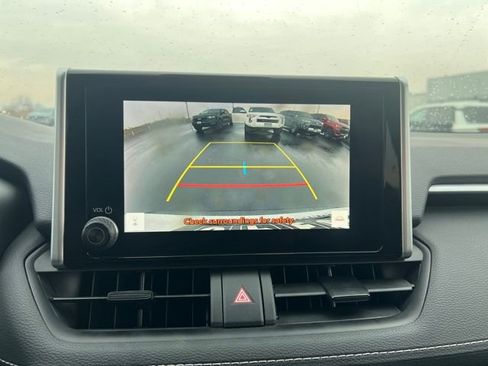 Used 2023 Toyota RAV4 LE image 18