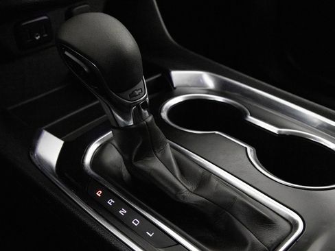 Used 2021 Chevrolet Traverse LT w/ LPO, Floor Liner Package image 23