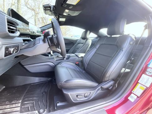 Used 2025 Ford Mustang GT Premium w/ GT Performance Package image 11