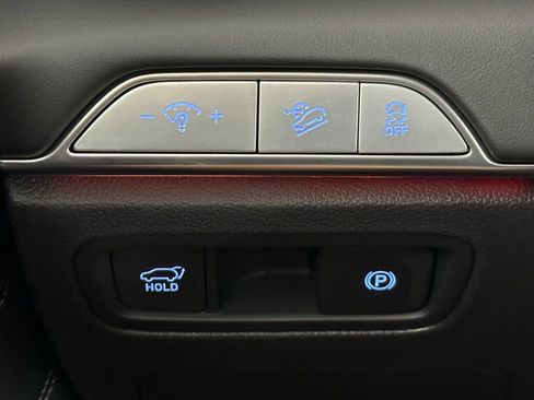 Used 2025 Genesis GV80 2.5T Standard image 19