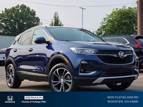 Used 2023 Buick Encore GX Select w/ Safety Package II AWD/4WD image 3