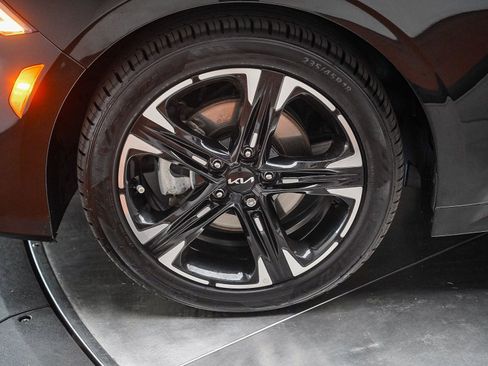 Used 2022 Kia K5 GT-Line w/ GT-Line Awd Premium Package image 12