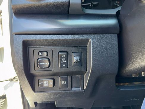Used 2019 Toyota Tundra SR image 15