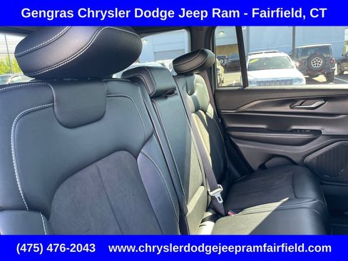 Certified 2023 Jeep Grand Cherokee Altitude AWD/4WD image 22