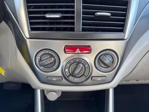 Used 2011 Subaru Forester 2.5X w/ Popular Equipment Group 1A image 18