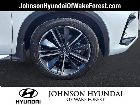 Used 2024 INFINITI QX50 Sport AWD/4WD image 27