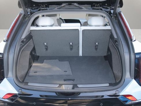 New 2026 Cadillac Optiq Sport 1 image 23