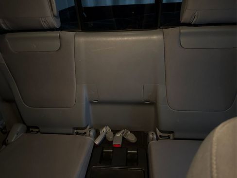 Used 2013 Toyota Tacoma 4x4 Access Cab V6 w/ TRD Off-Road Pkg image 15