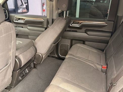 Used 2024 Chevrolet Silverado 2500 LT AWD/4WD image 4