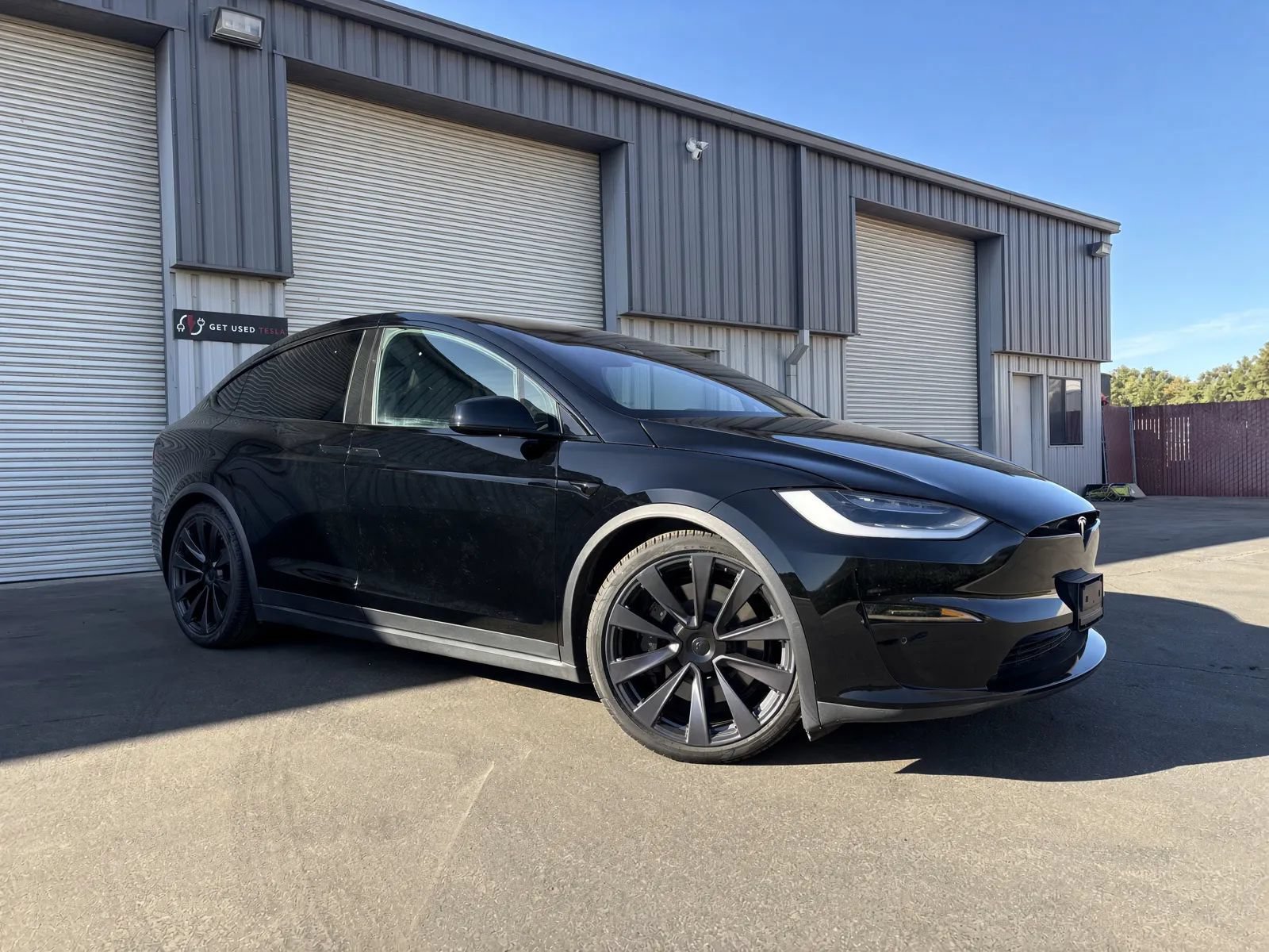 Used 2022 Tesla Model X AWD/4WD image 3