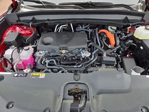 Certified 2026 Toyota Grand Highlander AWD Hybrid image 31