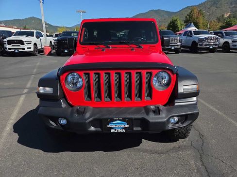 Used 2019 Jeep Wrangler Unlimited Sport S AWD/4WD image 14