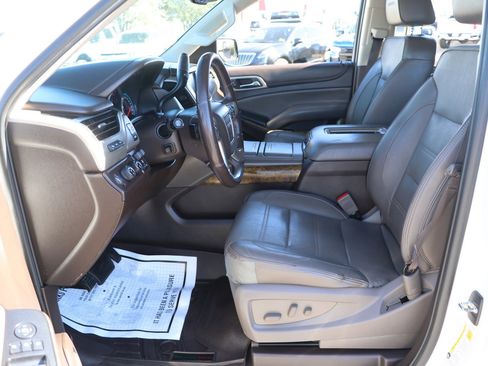 Used 2017 GMC Yukon XL Denali w/ Open Road Package image 13
