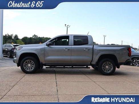 Used 2026 Chevrolet Colorado LT w/ Advanced Trailering Package AWD/4WD image 3