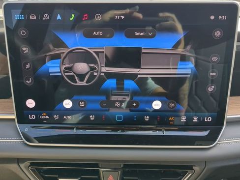 New 2026 Volkswagen Tiguan SEL R-Line AWD/4WD image 22