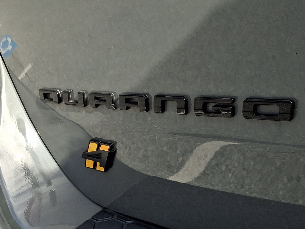 Used 2023 Dodge Durango R/T w/ Hemi Orange Plus Package AWD/4WD image 7