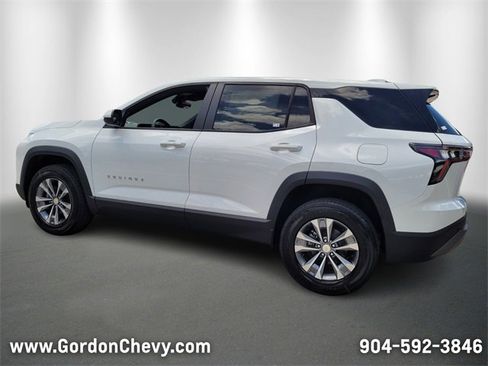 New 2026 Chevrolet Equinox LT w/ Convenience Package II image 3