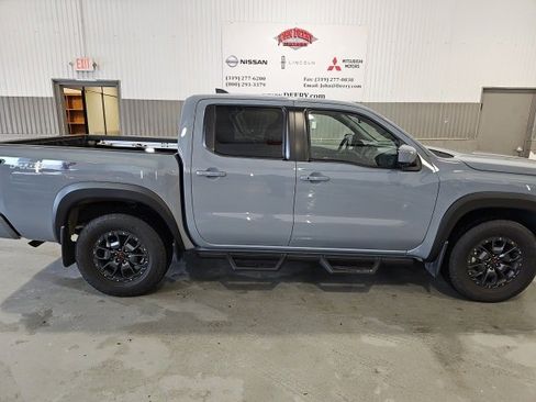 Certified 2023 Nissan Frontier PRO-4X w/ Pro-4X Premium Package image 2