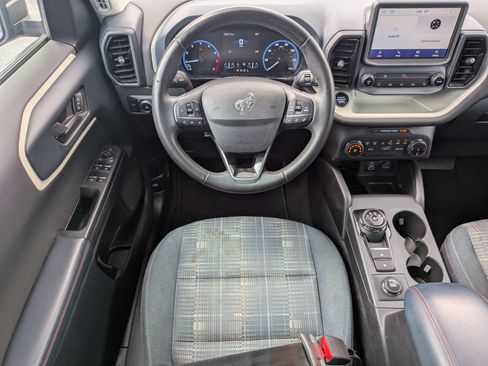 Used 2024 Ford Bronco Sport Heritage w/ Heritage Convenience Package AWD/4WD image 4