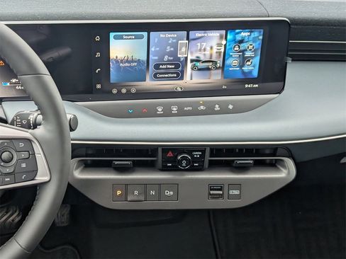 New 2026 Nissan Leaf image 11