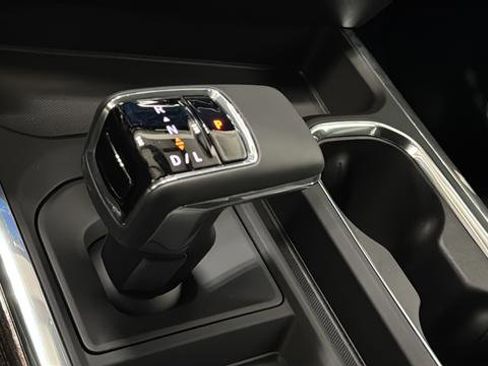 New 2026 Chevrolet Silverado 1500 RST w/ Dark Appearance Package image 18