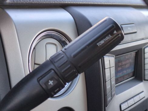 Used 2013 Ford F150 XLT w/ Mid Equipment Group image 31