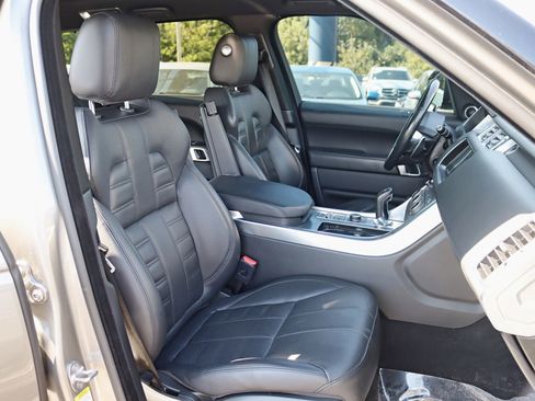 Used 2017 Land Rover Range Rover Sport HSE Dynamic image 33