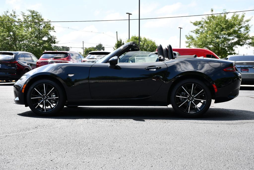 New 2026 MAZDA MX-5 Miata Grand Touring RWD image 4