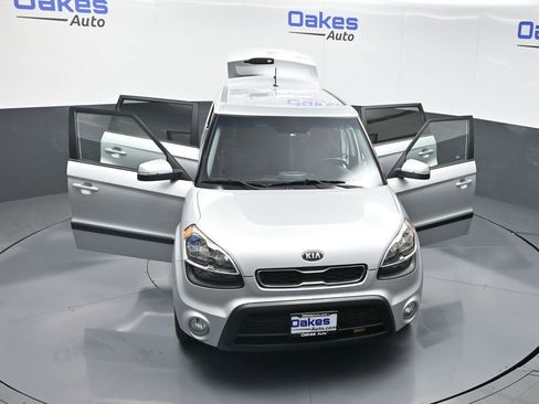 Used 2013 Kia Soul + image 53