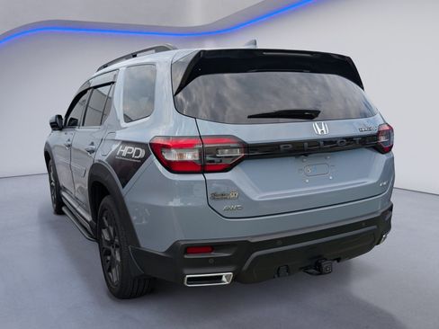 Used 2024 Honda Pilot Elite image 6