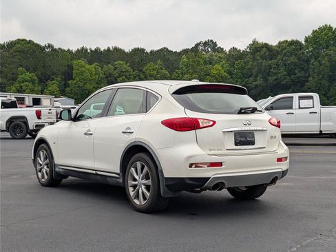 Used 2017 INFINITI QX50 2WD image 3