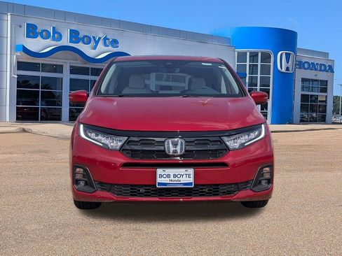 New 2026 Honda Odyssey Touring image 8