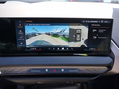 Used 2025 BMW X3 xDrive30i w/ Premium Package image 25