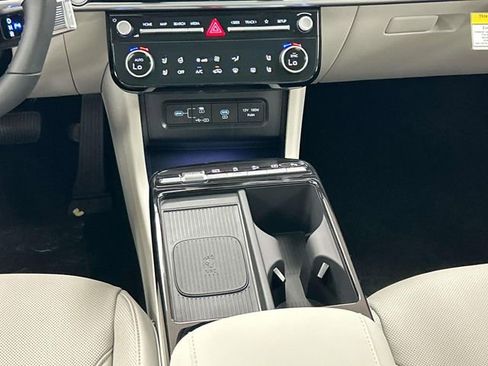 New 2026 Hyundai Tucson Limited FWD image 24