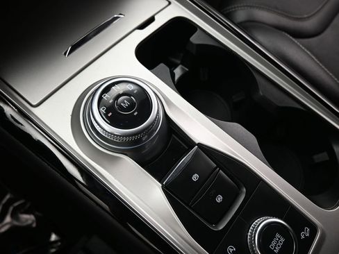 Certified 2022 Ford Explorer ST w/ Equipment Group 401A image 18