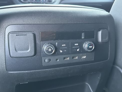 Used 2019 Chevrolet Tahoe LT image 26
