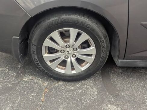 Used 2014 Honda Odyssey EX-L image 12