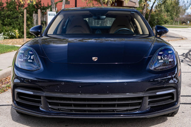 Used 2017 Porsche Panamera 4 AWD/4WD image 11