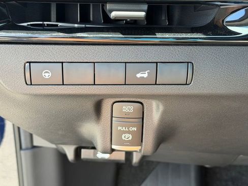 New 2026 Nissan Murano SV AWD/4WD image 12
