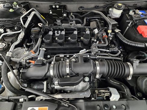 Used 2022 Honda Accord Sport image 29