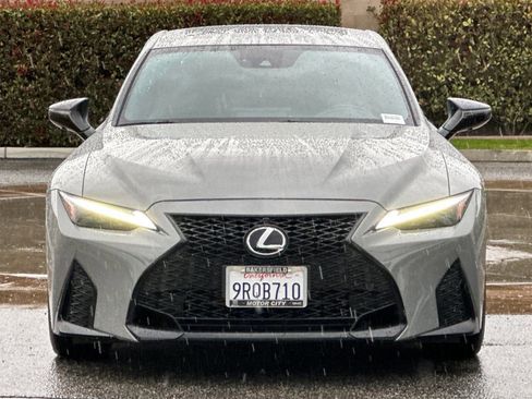 Used 2025 Lexus IS 500 image 9