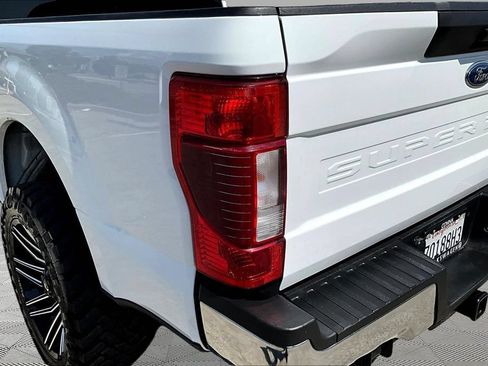 Used 2022 Ford F250 XLT AWD/4WD image 26