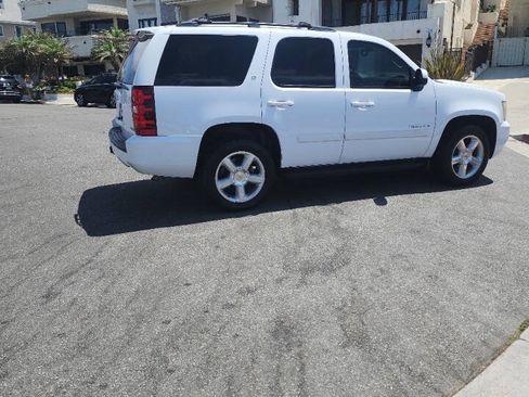 Used 2007 Chevrolet Tahoe LT w/ LT Preferred Equipment Group AWD/4WD image 5