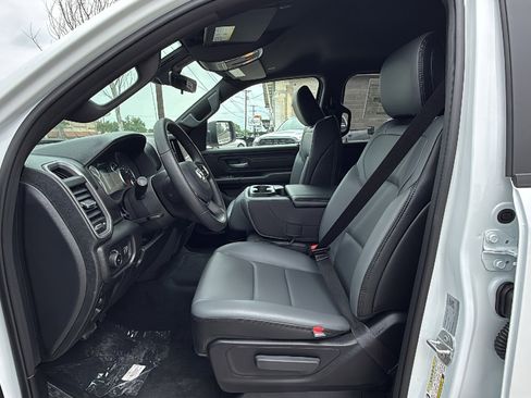 New 2026 RAM 1500 Tradesman AWD/4WD image 9