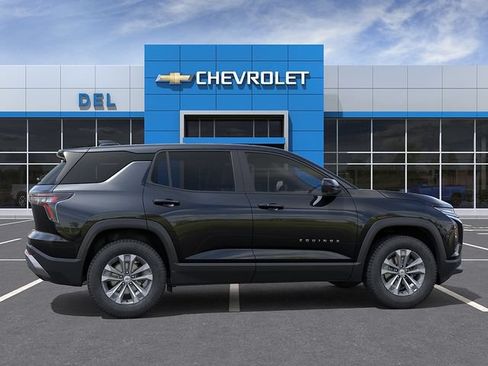 New 2026 Chevrolet Equinox LT w/ Safety and Technology Package FWD image 5