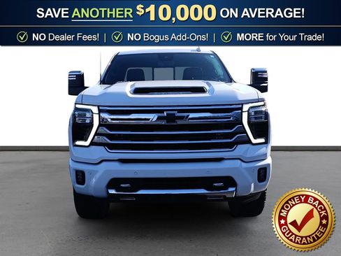 Used 2024 Chevrolet Silverado 2500 High Country w/ High Country Premium Package image 11