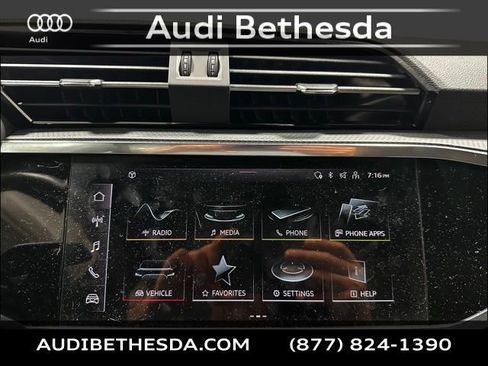 Certified 2025 Audi Q3 2.0T Premium w/ Convenience Package AWD/4WD image 18
