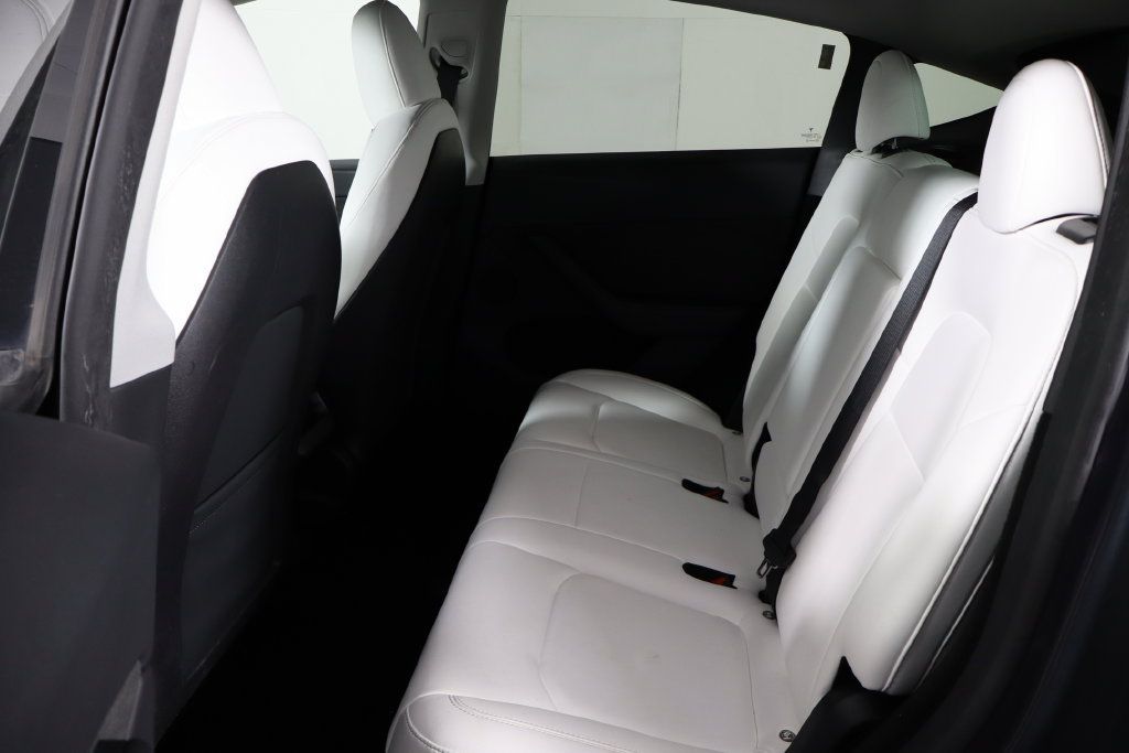 Used 2023 Tesla Model Y Long Range AWD/4WD image 14