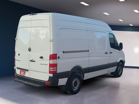 Used 2016 Mercedes-Benz Sprinter 2500 image 5